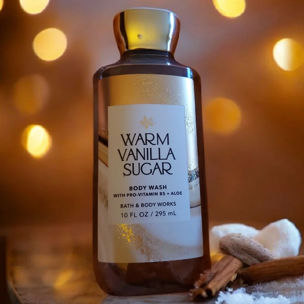 NEW Bath & Body Works Warm Vanilla Sugar Body Wash - Gold and Brown